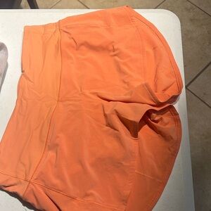 Lululemon size 8 speed up shorts used